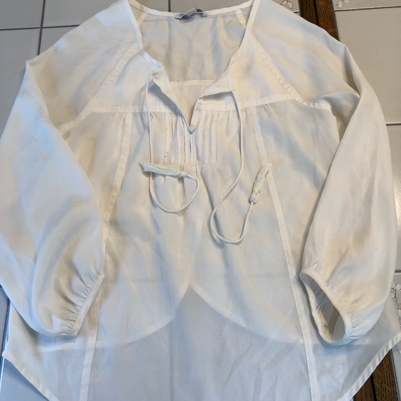 American Eagle Sheer White Blouse Size XS - Picture 2 of 3